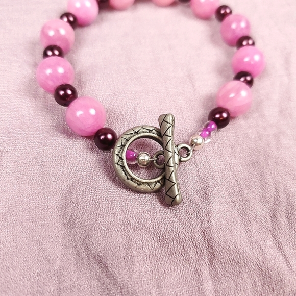 🎉HP~7/10/22🎉 🦋 Orchid Pink Agate Beaded Bracelet 🦋1/$14~2/$24~3/$30🦋 - Picture 6 of 6